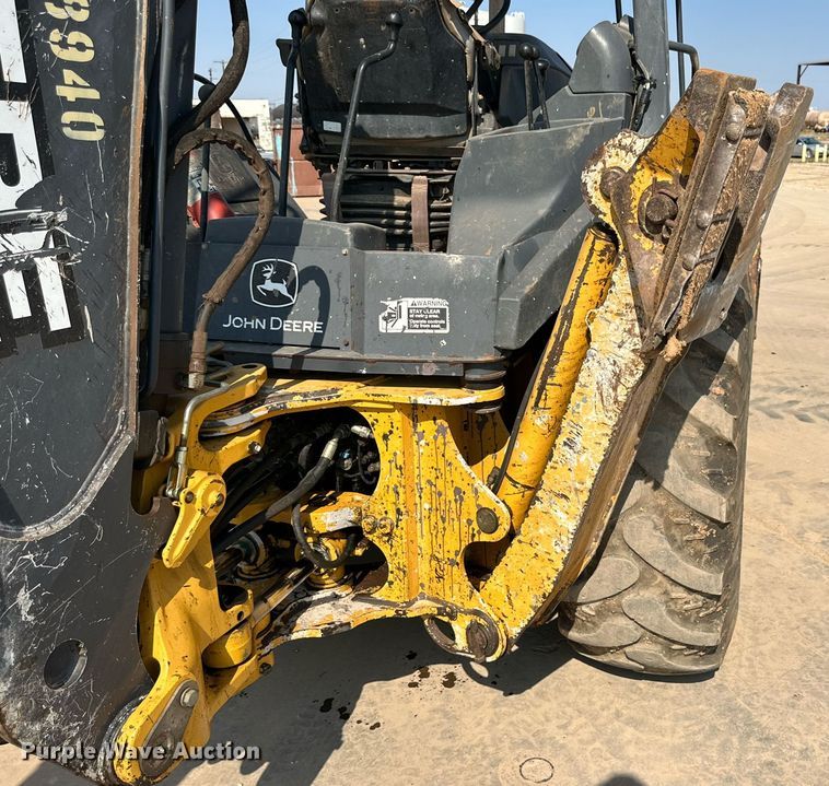 image for item DD3316 2012 John Deere 310J backhoe