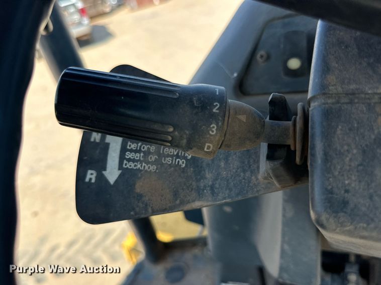 image for item DD3316 2012 John Deere 310J backhoe