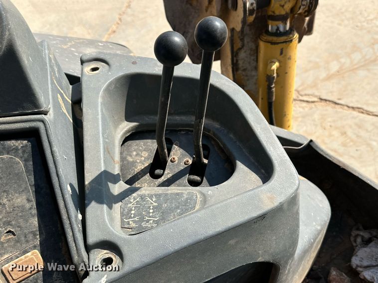 image for item DD3316 2012 John Deere 310J backhoe