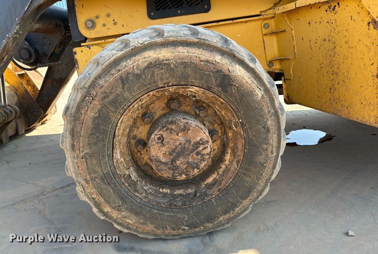 image for item DD3316 2012 John Deere 310J backhoe