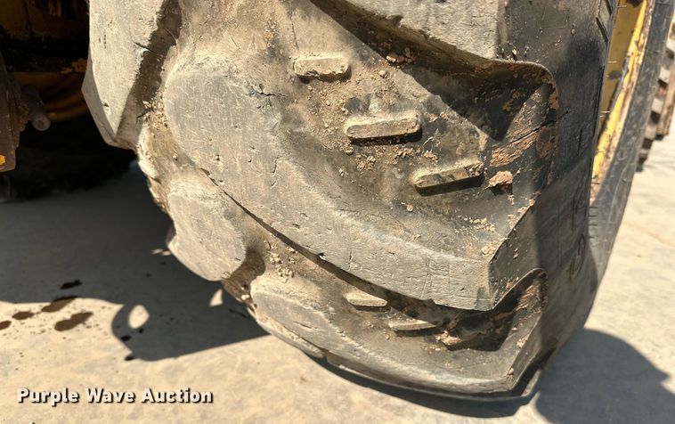 image for item DD3316 2012 John Deere 310J backhoe