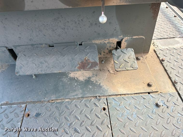 image for item DD3363 Hamm GRW5 pneumatic roller