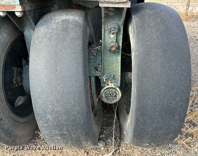 image for item DD3363 Hamm GRW5 pneumatic roller