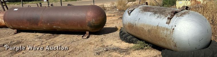 image for item DD3366 (2) propane tanks
