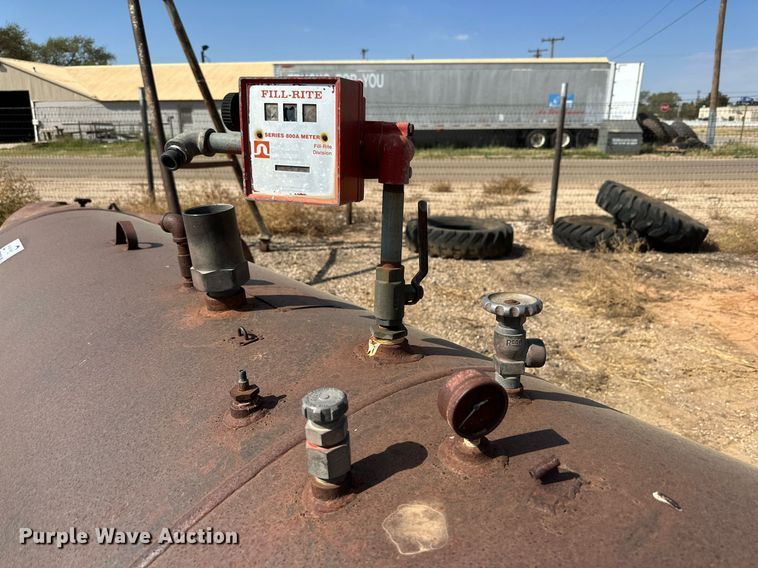 image for item DD3366 (2) propane tanks