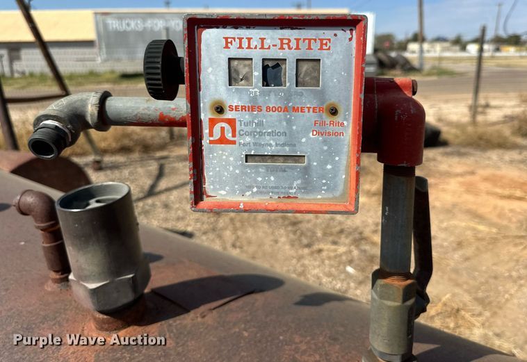 image for item DD3366 (2) propane tanks