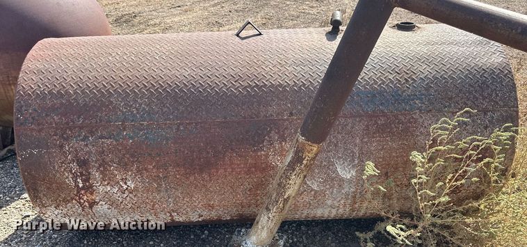 image for item DD3367 Steel tanks