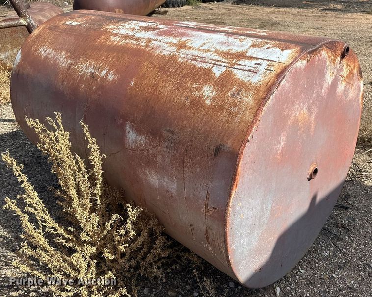 image for item DD3367 Steel tanks