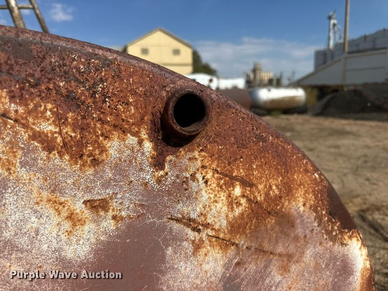 image for item DD3367 Steel tanks