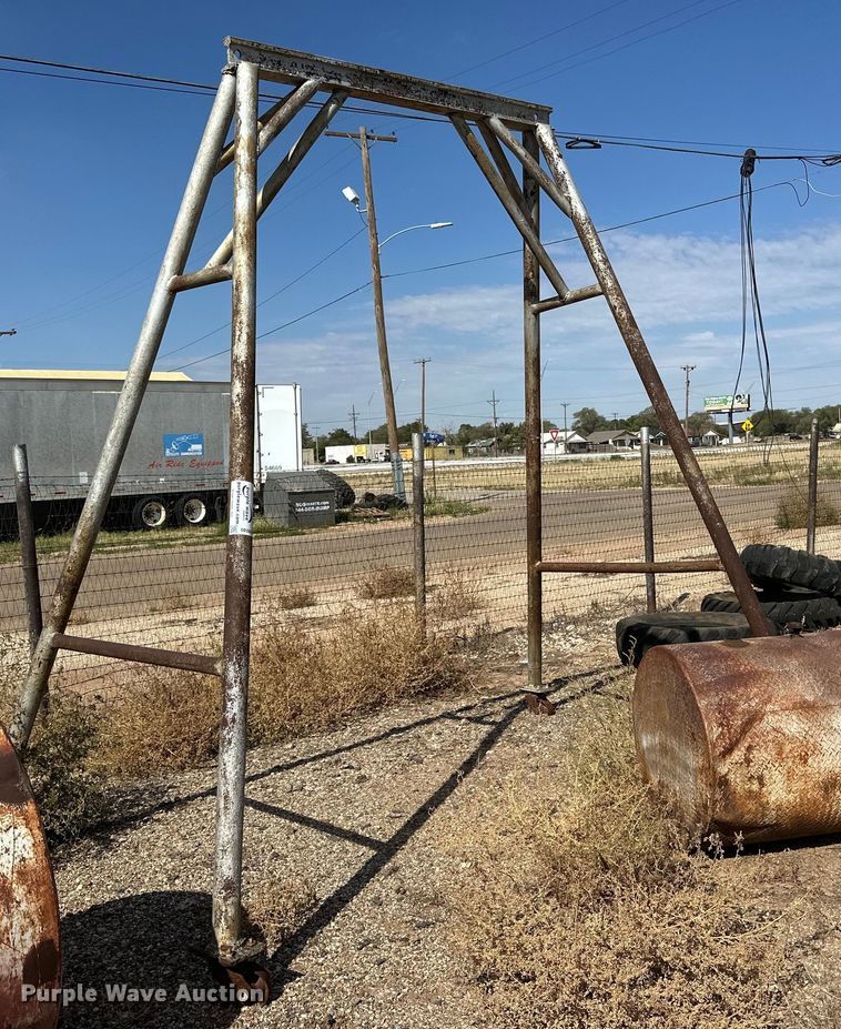 image for item DD3368 Gantry