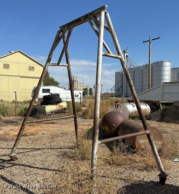 image for item DD3368 Gantry