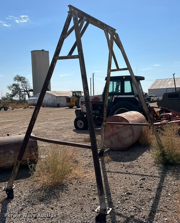 image for item DD3368 Gantry