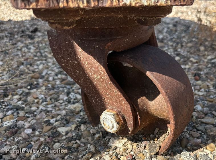 image for item DD3368 Gantry