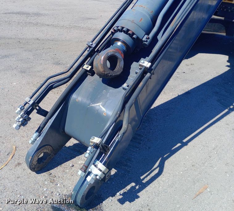 image for item DH1448 2006 John Deere 350D excavator