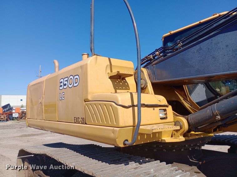 image for item DH1448 2006 John Deere 350D excavator