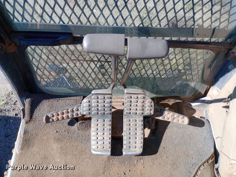 image for item DH1448 2006 John Deere 350D excavator