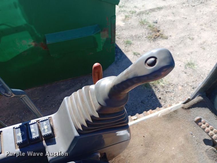 image for item DH1448 2006 John Deere 350D excavator