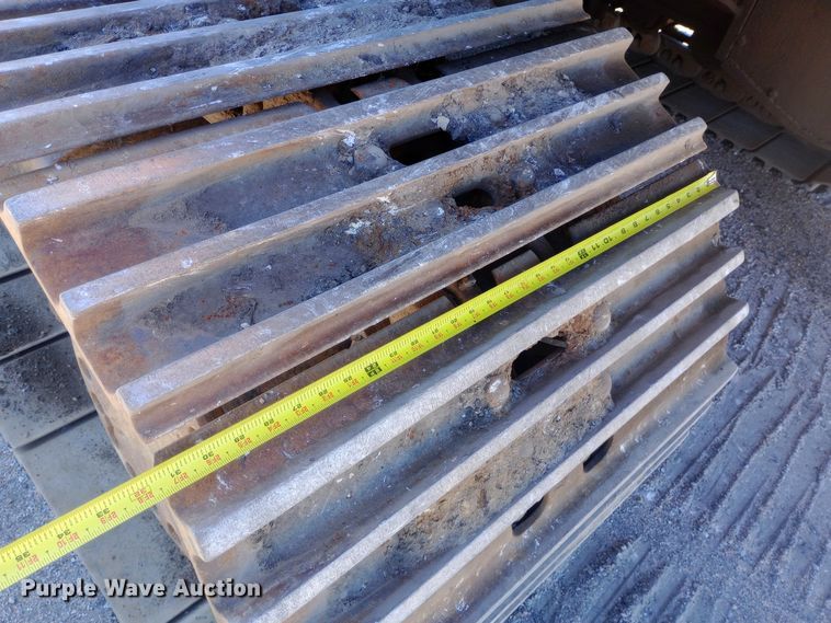 image for item DH1448 2006 John Deere 350D excavator