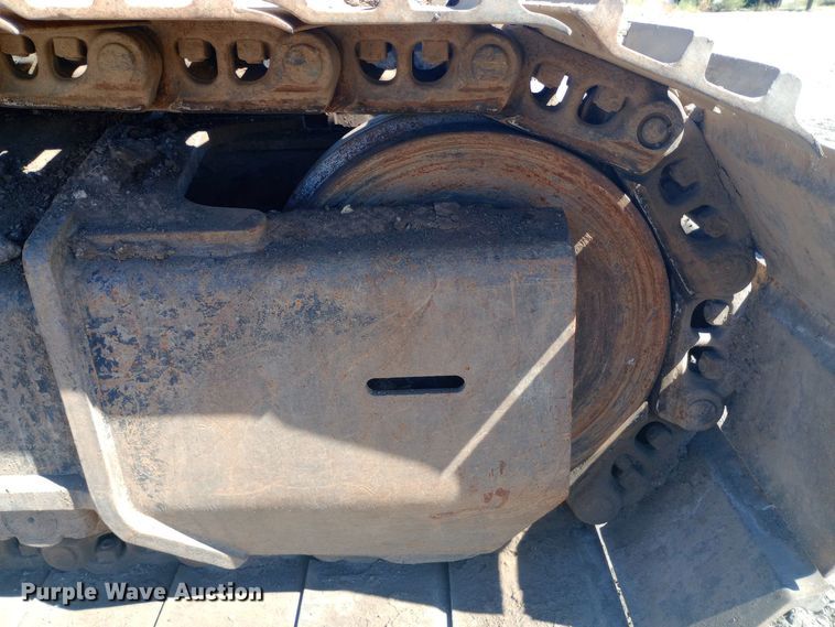 image for item DH1448 2006 John Deere 350D excavator