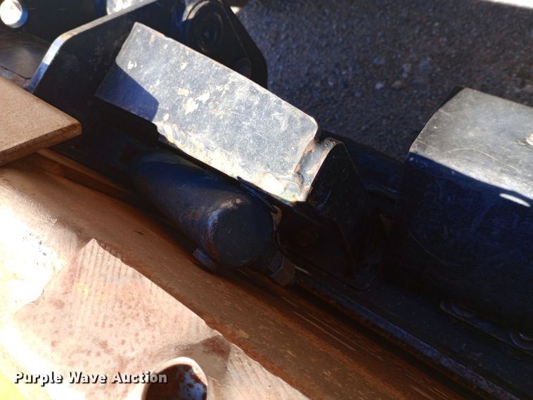 image for item DH1449 2012 Caterpillar  272C skid steer loader