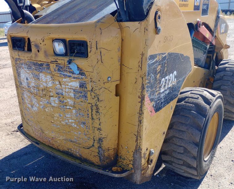 image for item DH1449 2012 Caterpillar  272C skid steer loader