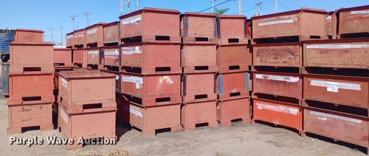 image for item DH1463 (10) storage boxes