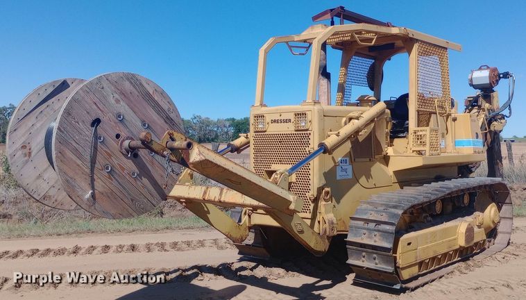 image for item DH1468 Dresser TD-15E cable plow