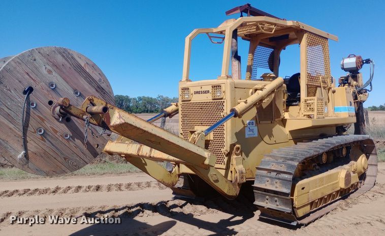 image for item DH1468 Dresser TD-15E cable plow