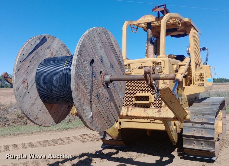 image for item DH1468 Dresser TD-15E cable plow