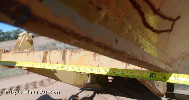 image for item DH1468 Dresser TD-15E cable plow