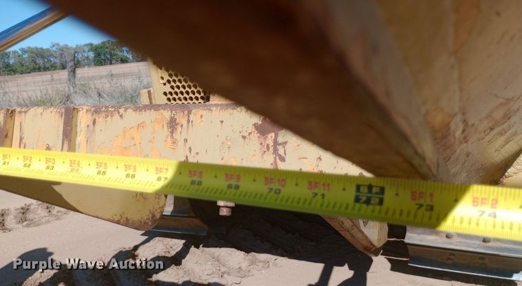 image for item DH1468 Dresser TD-15E cable plow