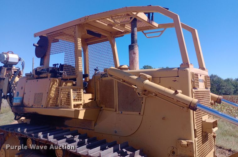 image for item DH1468 Dresser TD-15E cable plow