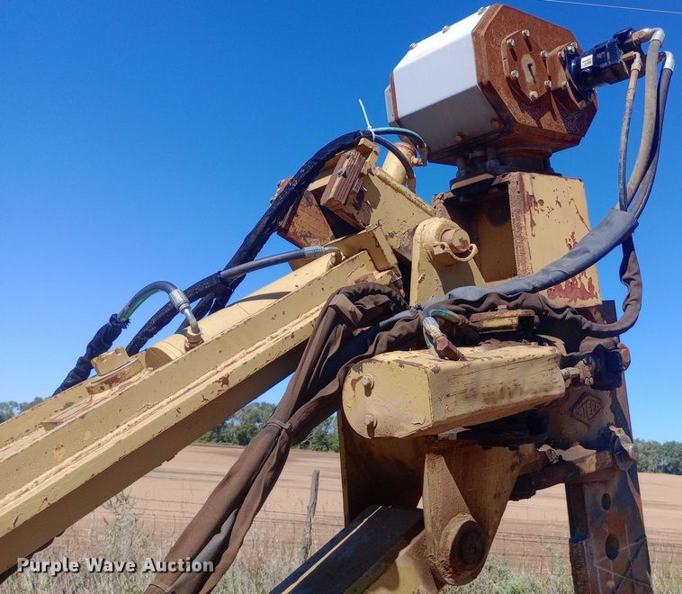 image for item DH1468 Dresser TD-15E cable plow