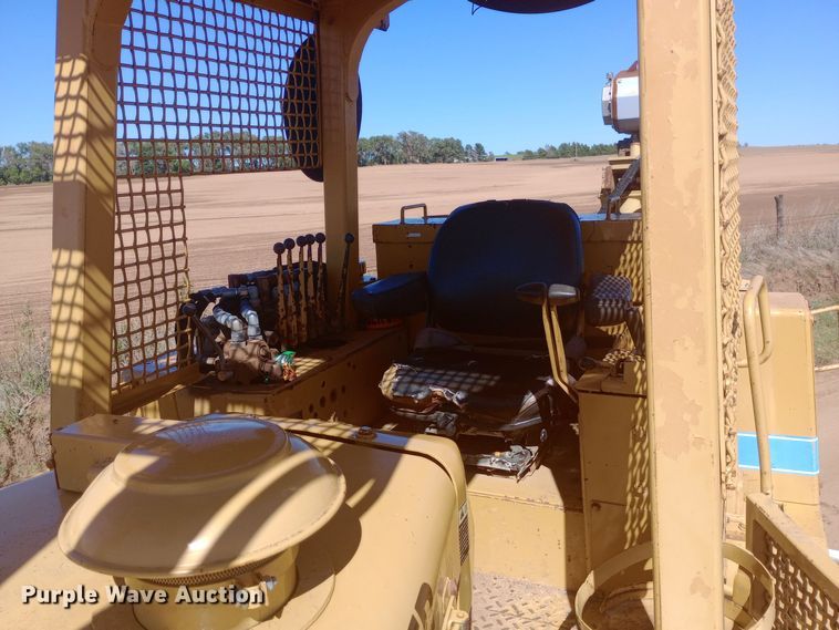 image for item DH1468 Dresser TD-15E cable plow