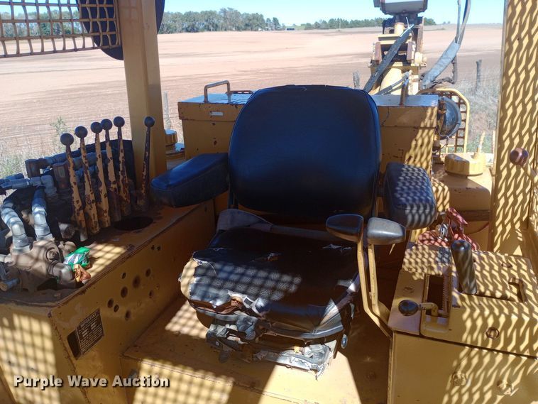 image for item DH1468 Dresser TD-15E cable plow