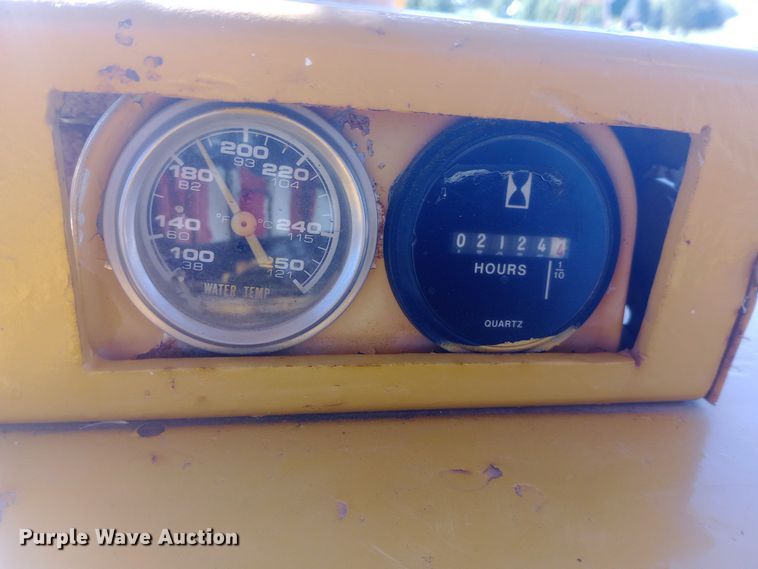 image for item DH1468 Dresser TD-15E cable plow