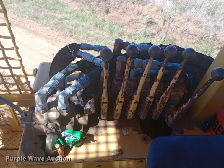 image for item DH1468 Dresser TD-15E cable plow