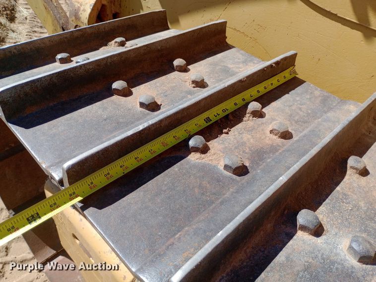 image for item DH1468 Dresser TD-15E cable plow