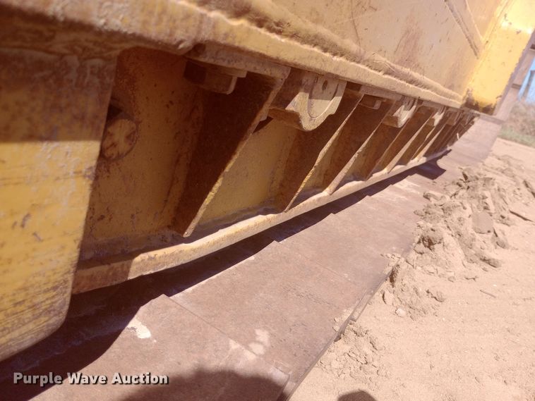 image for item DH1468 Dresser TD-15E cable plow