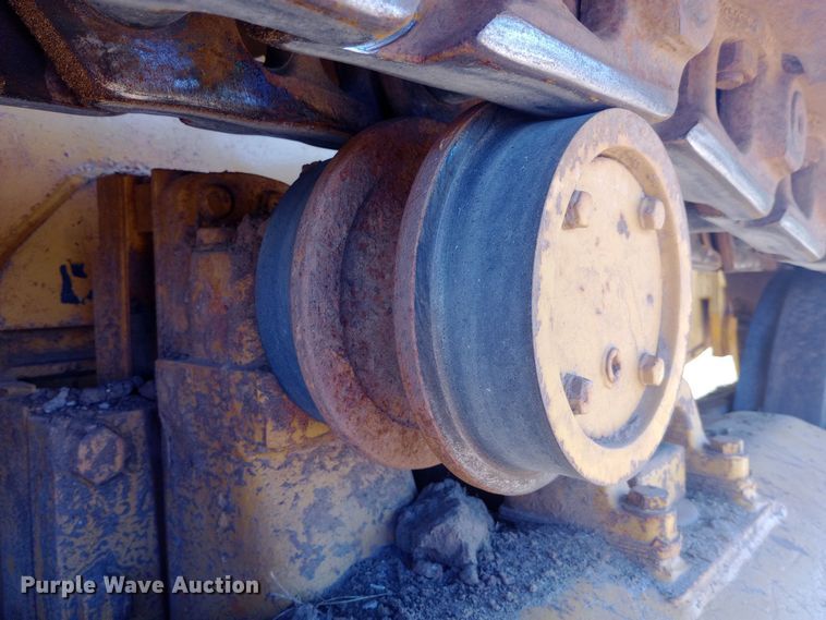 image for item DH1468 Dresser TD-15E cable plow