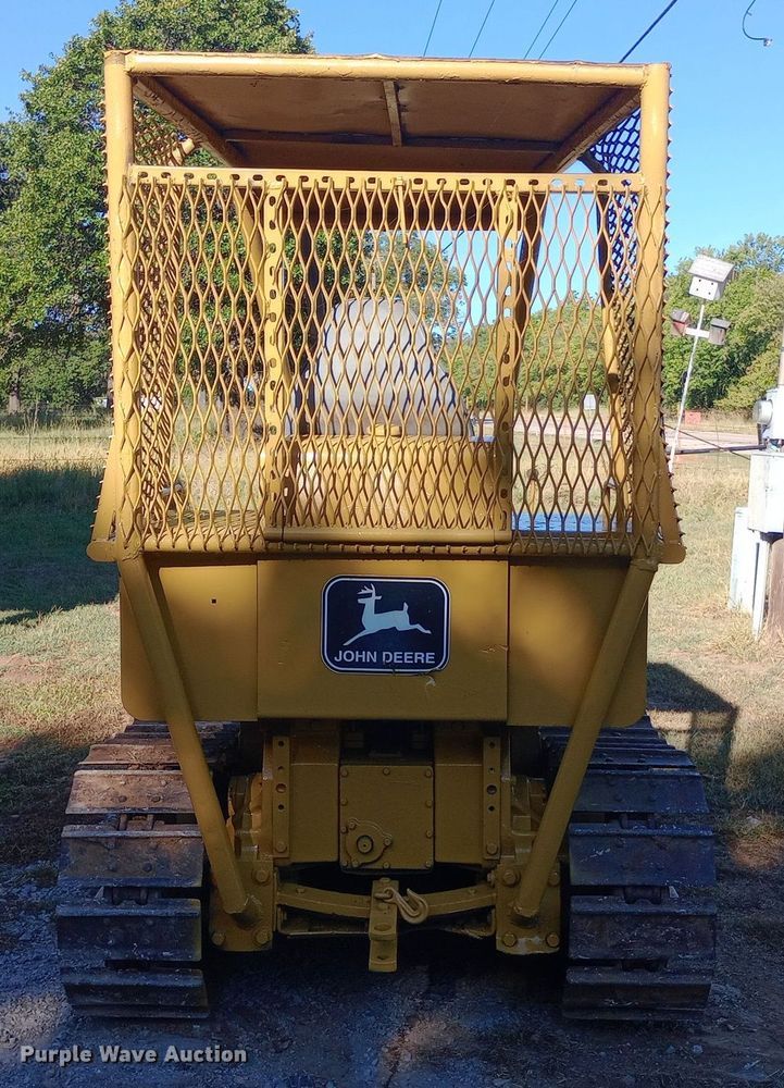 image for item DH1469 1966 John Deere 350 dozer