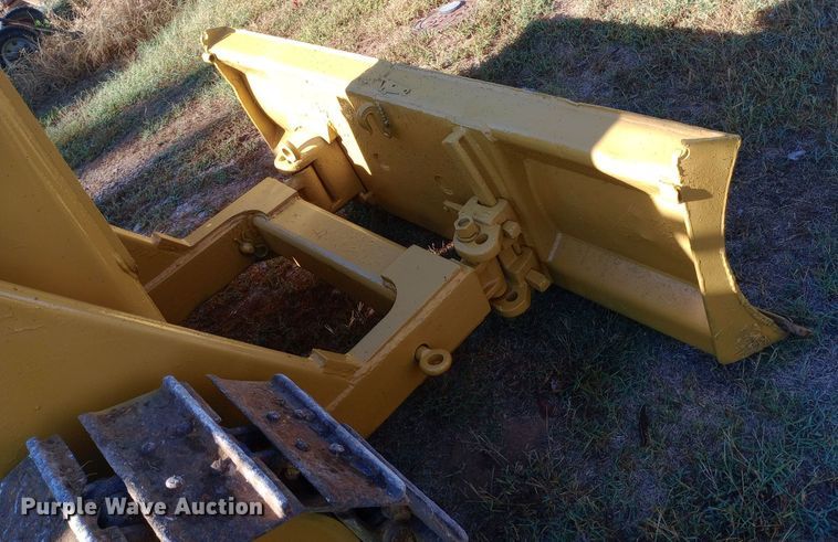 image for item DH1469 1966 John Deere 350 dozer