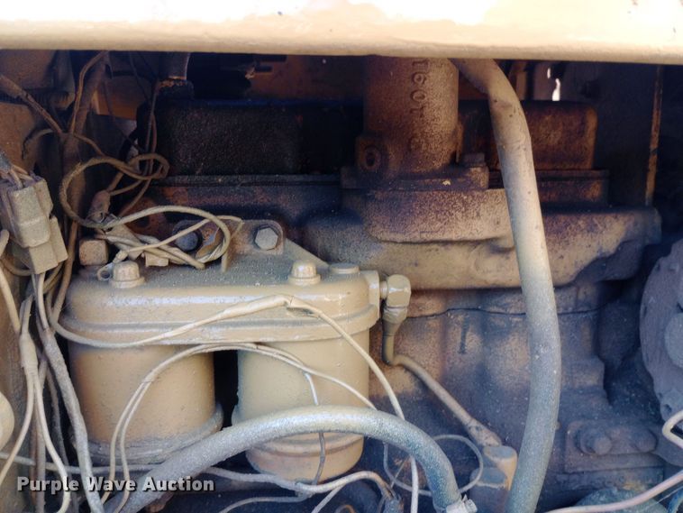 image for item DH1469 1966 John Deere 350 dozer