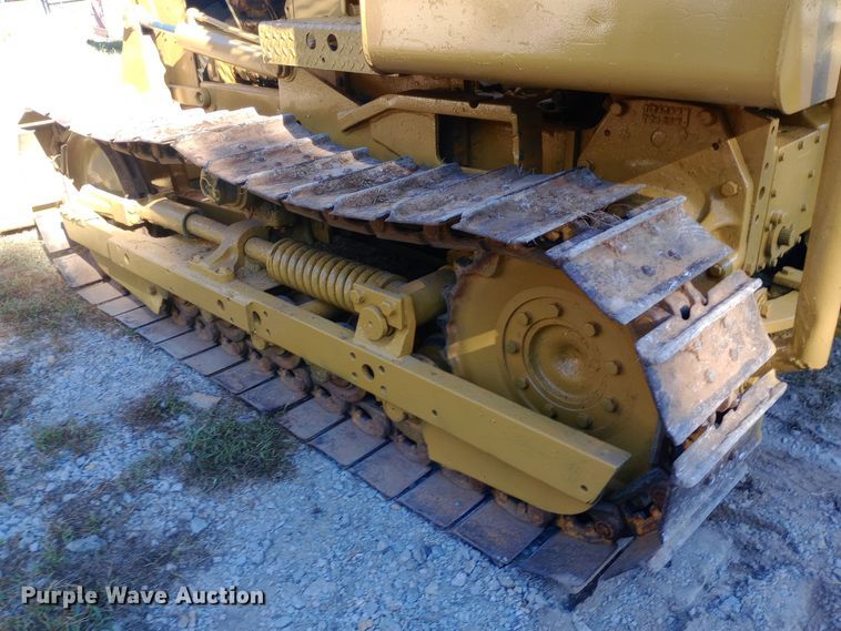 image for item DH1469 1966 John Deere 350 dozer