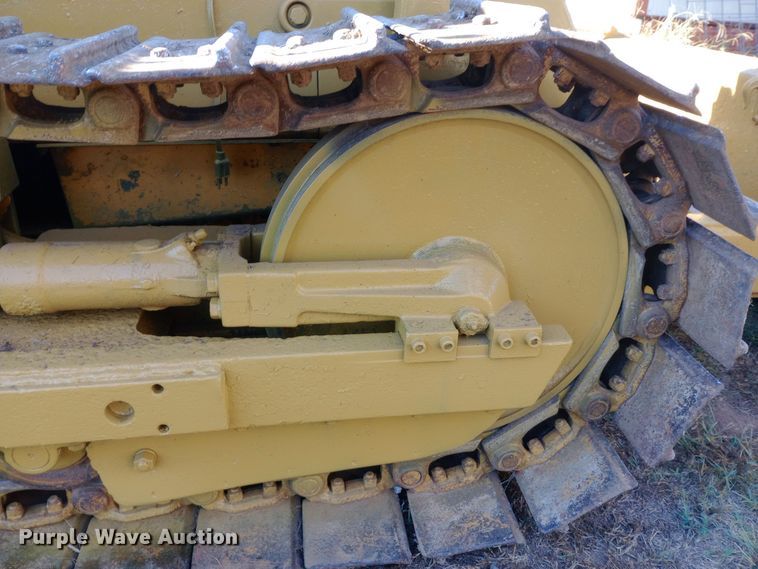 image for item DH1469 1966 John Deere 350 dozer