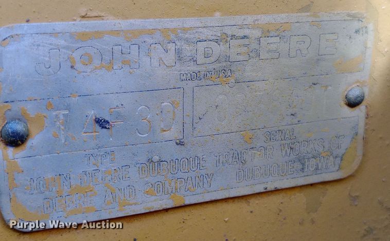 image for item DH1469 1966 John Deere 350 dozer