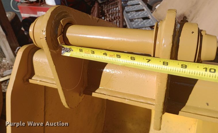 image for item DH1477 (2) buckets