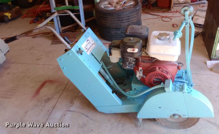 image for item DH1482 Target concrete saw