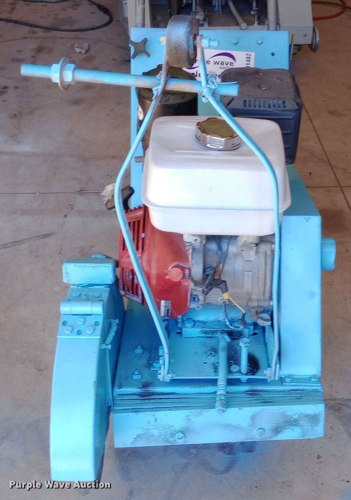 image for item DH1482 Target concrete saw