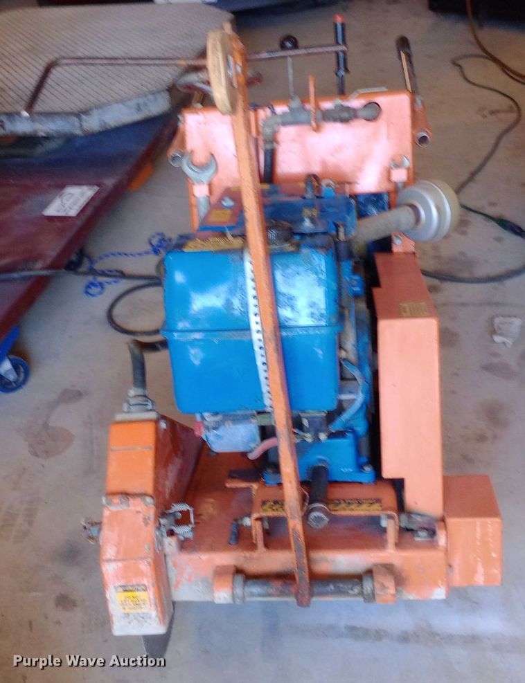 image for item DH1484 Norton Clipper C-162-JAA concrete saw